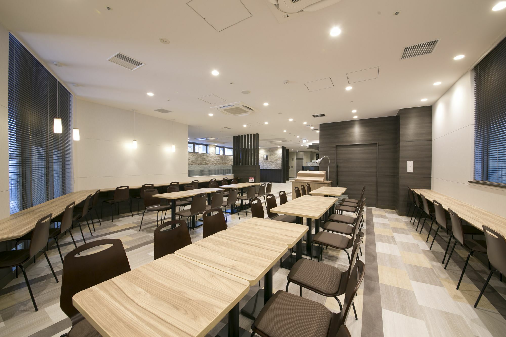 Washington R&B Hotel Shin Osaka Kitaguchi Exterior photo